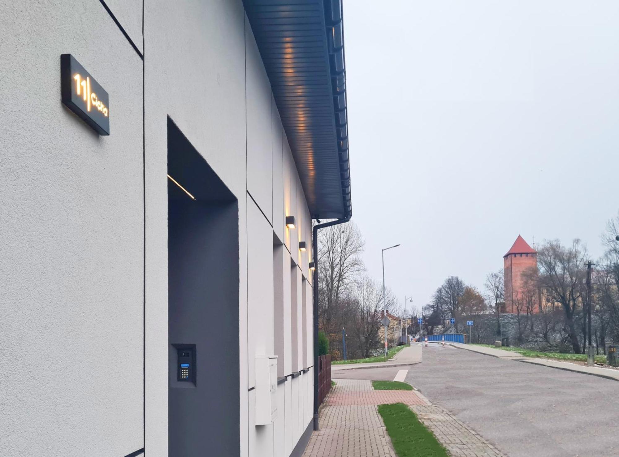 Apartment Quiet Street 11/5E Oświęcim Exteriör bild